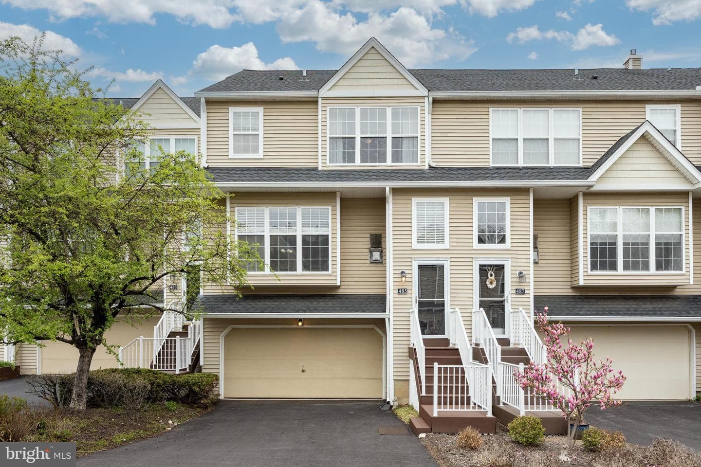 485 Lake George Circle photo 1