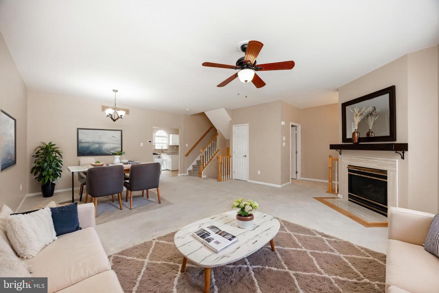 485 Lake George Circle photo 4