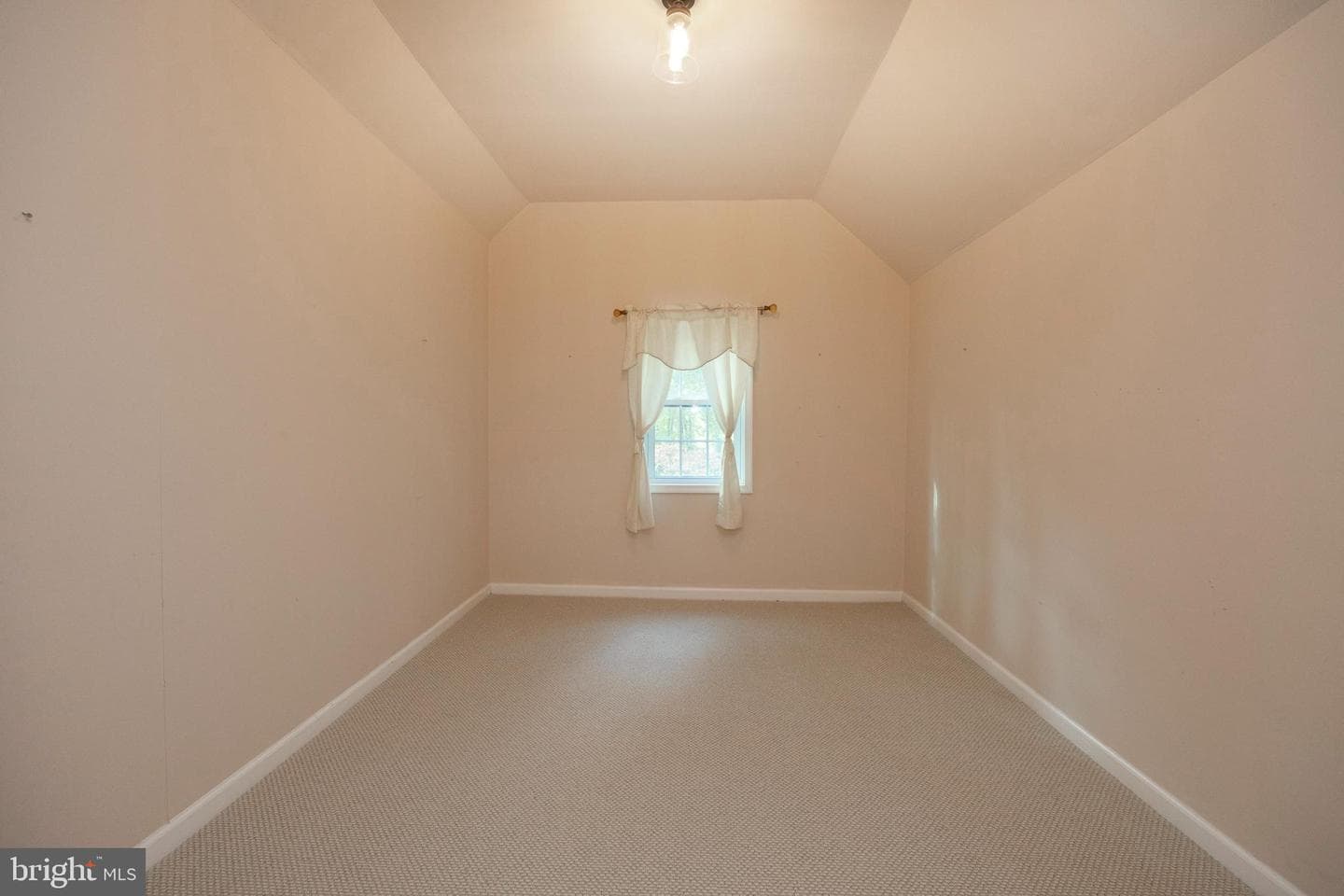 35 Maple Lane photo 26