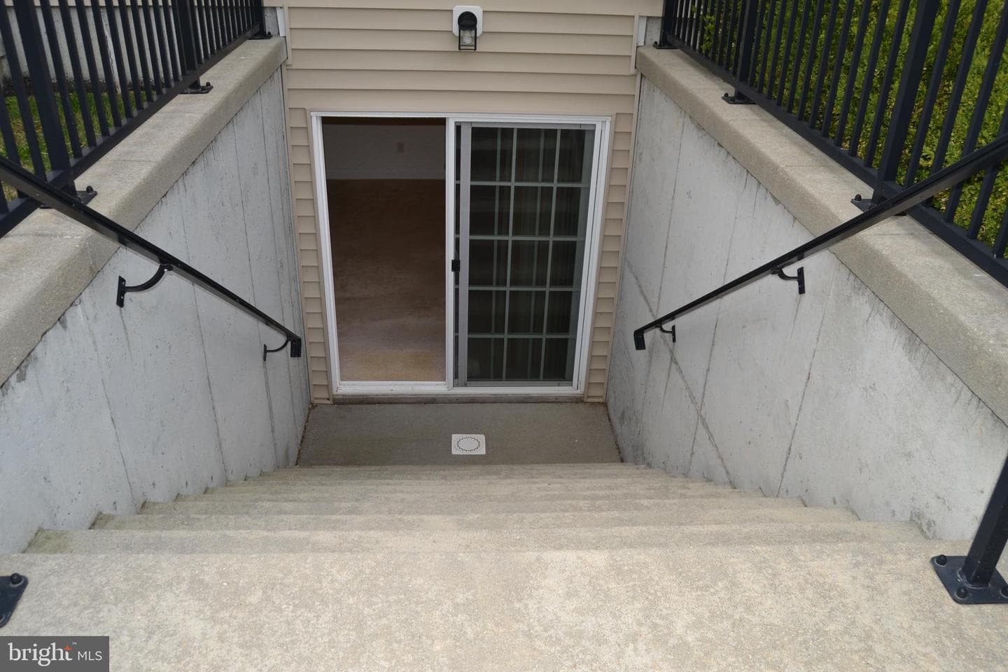 213 Brodius Lane photo 23