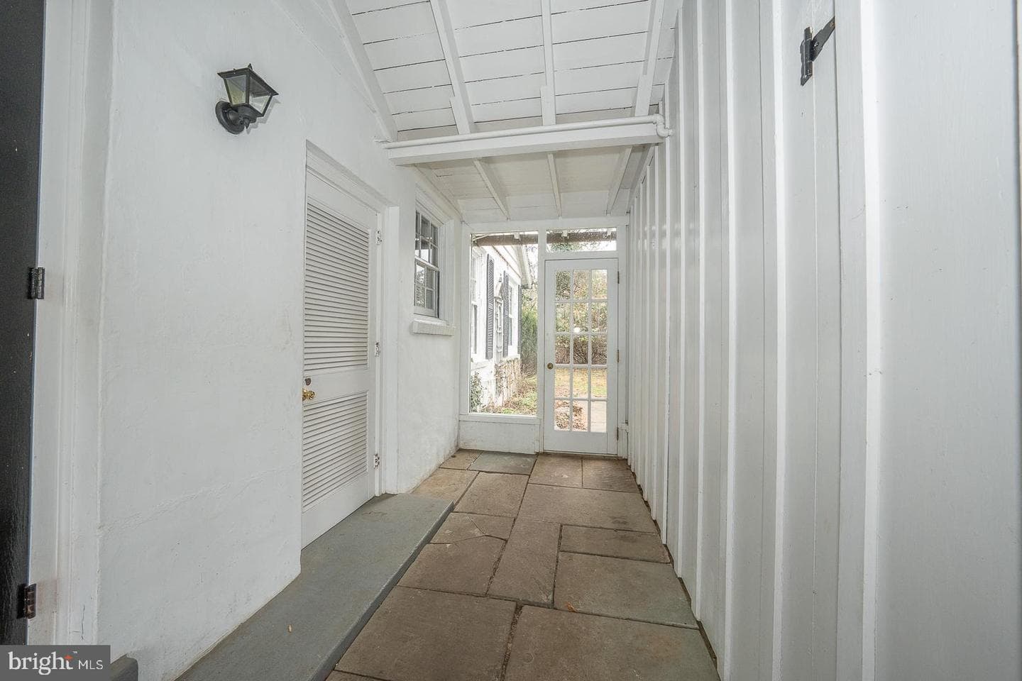 4 Porteous Road photo 32