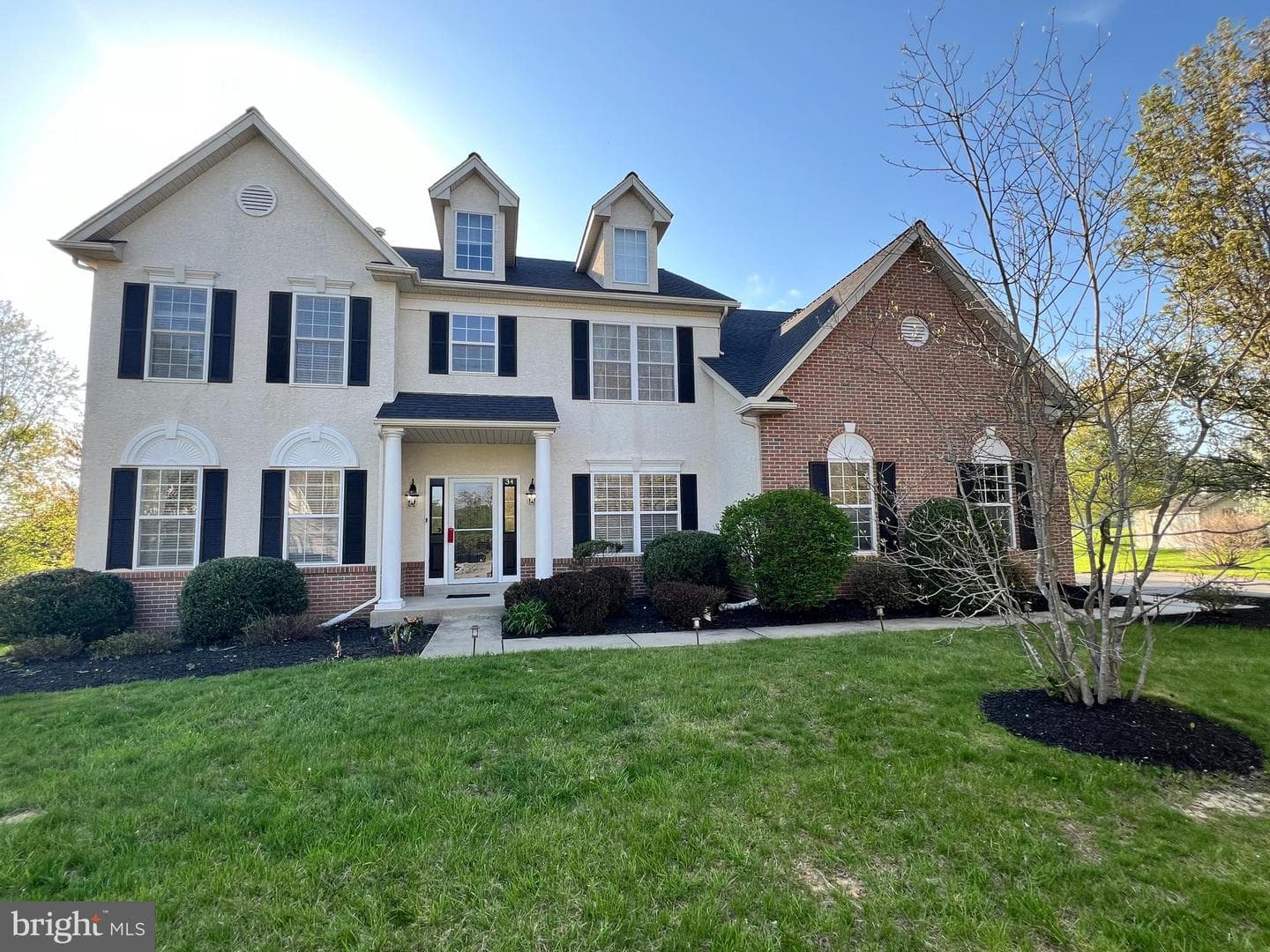34 Cameron Court photo 1