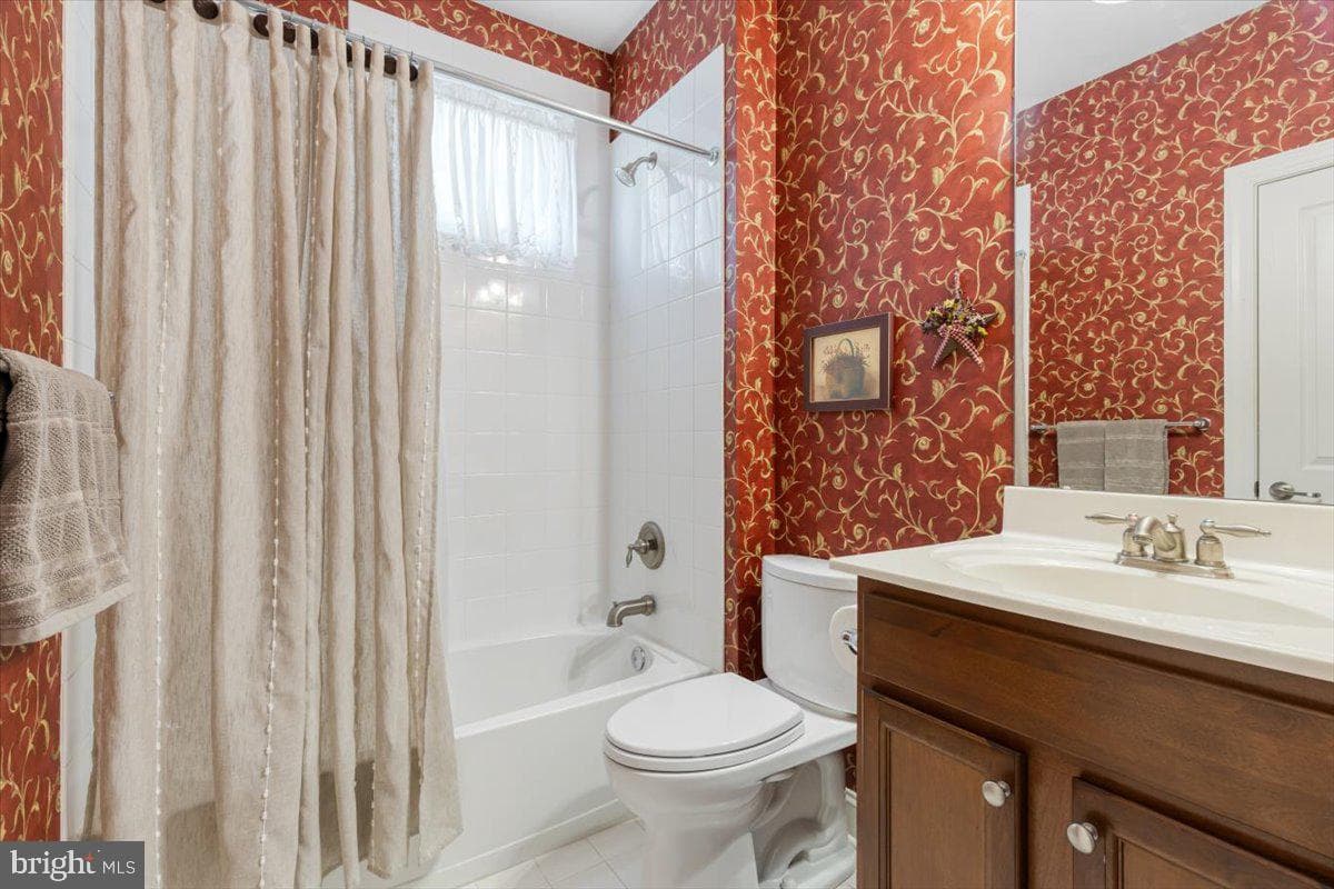 1064 Balfour Circle photo 25