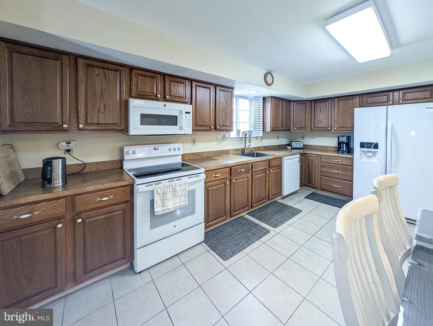 781 W Glenview Drive photo 18