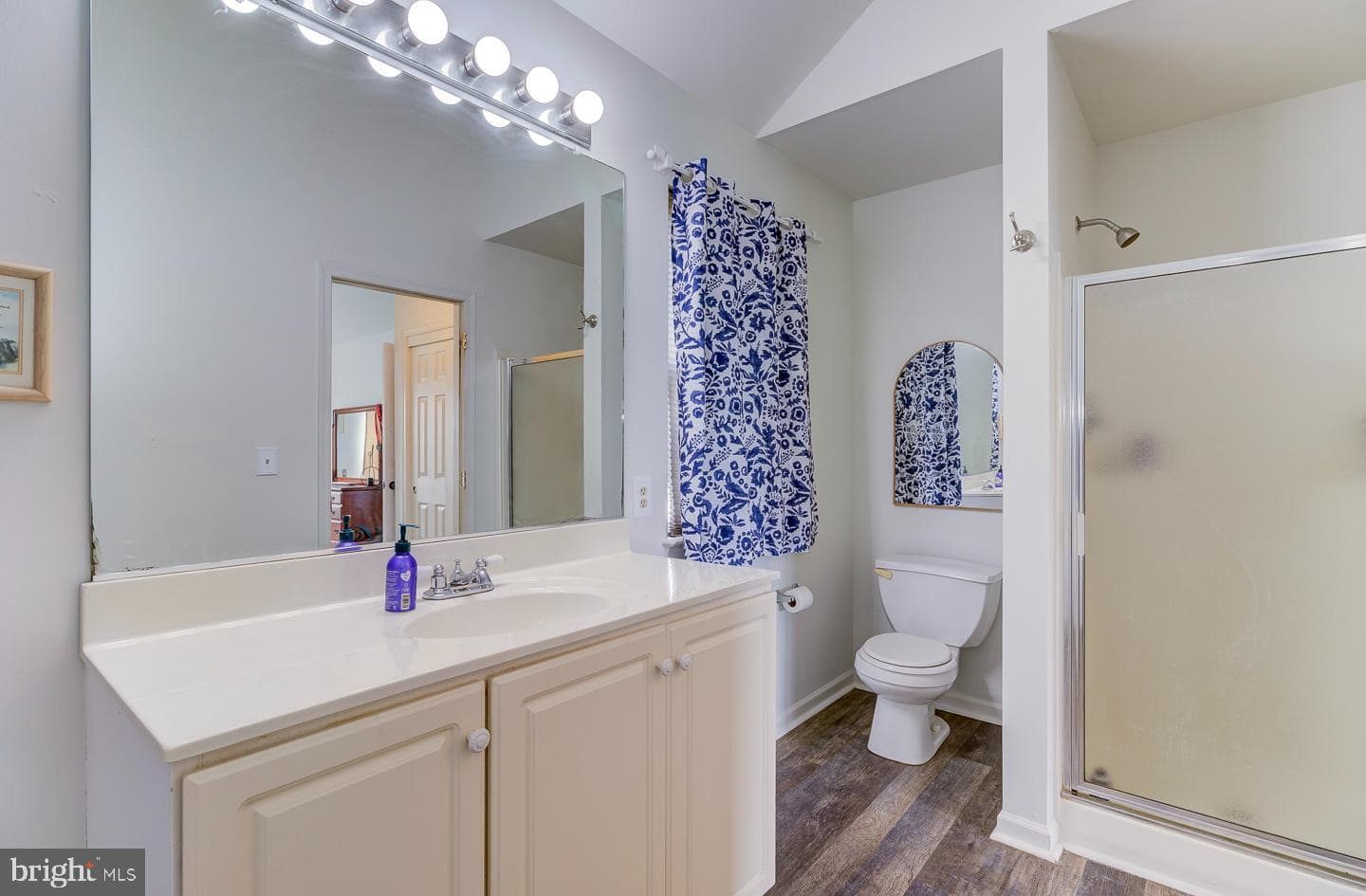 101 Amber Drive photo 33