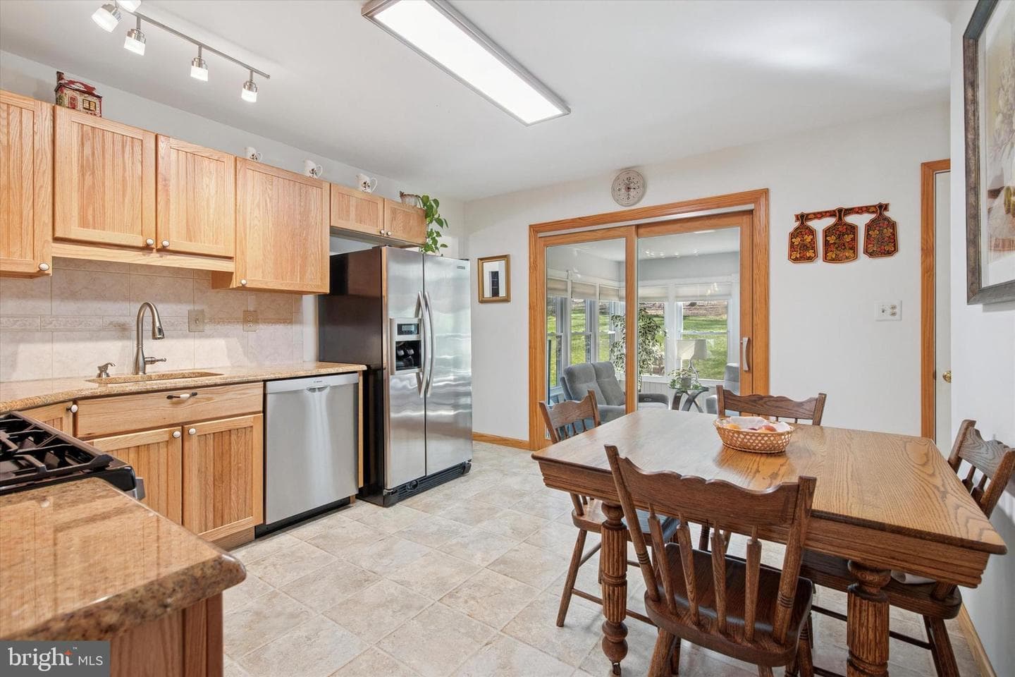 474 W Prospect Avenue photo 10