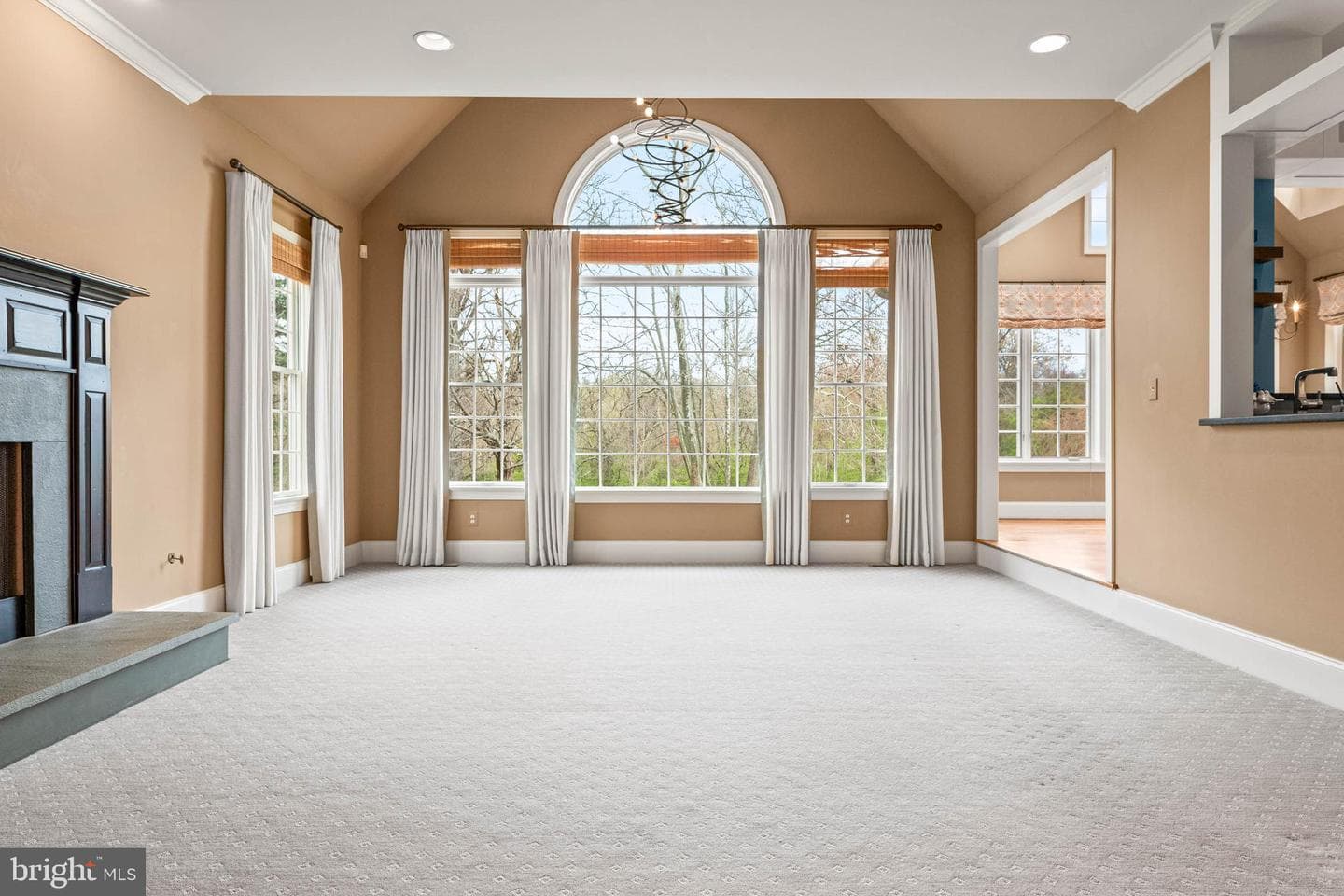 607 Newtown Road photo 31