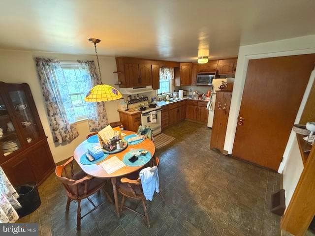 226 Schoolhouse Road photo 8