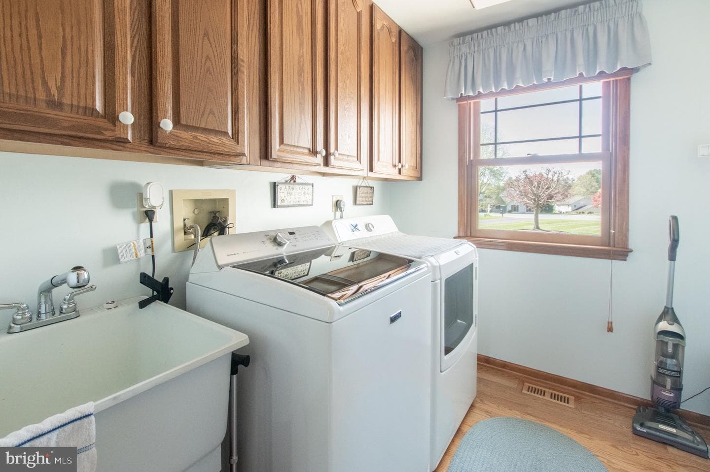 5 Karnik Court photo 13