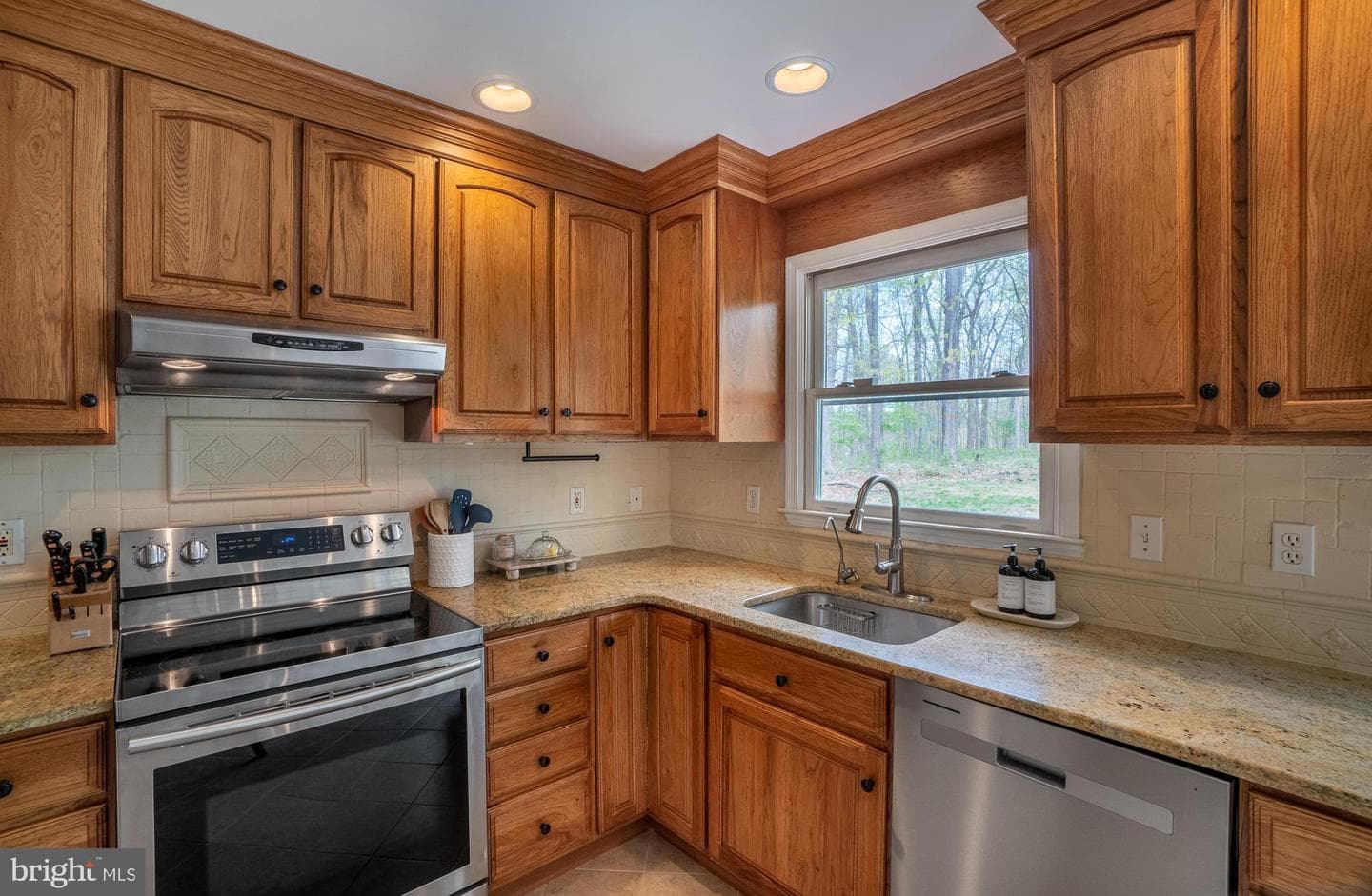 10 N Wertz Lane photo 11