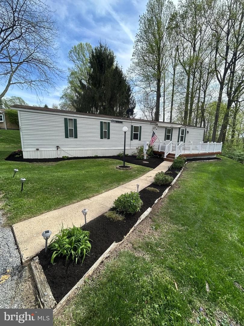 1022 Appleville Road photo 3