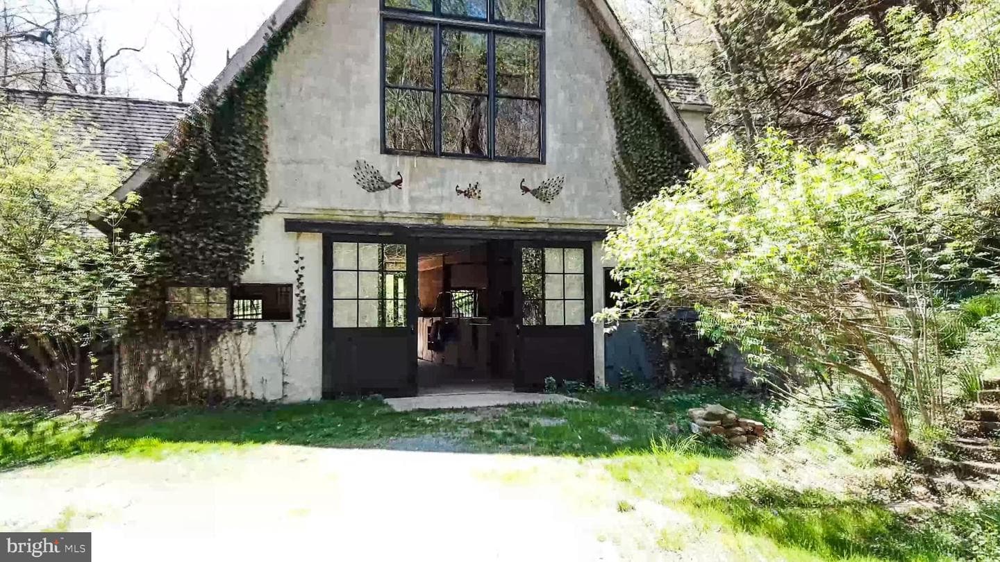 227 Jackson Road photo 41