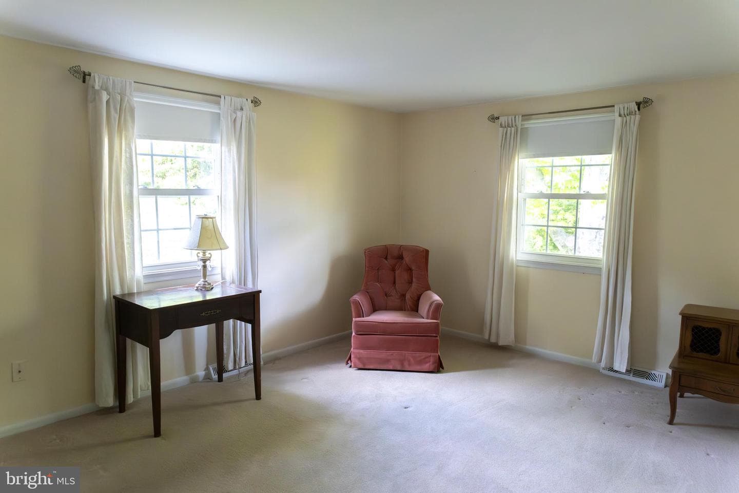 403 Leslie Lane photo 20