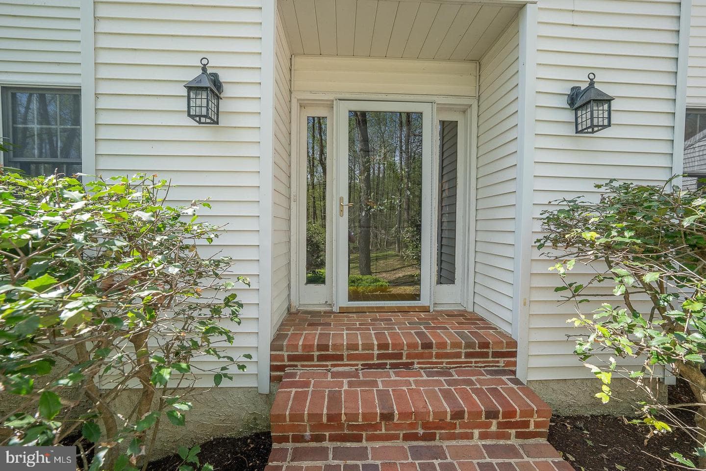 266 Deerhaven Way photo 2