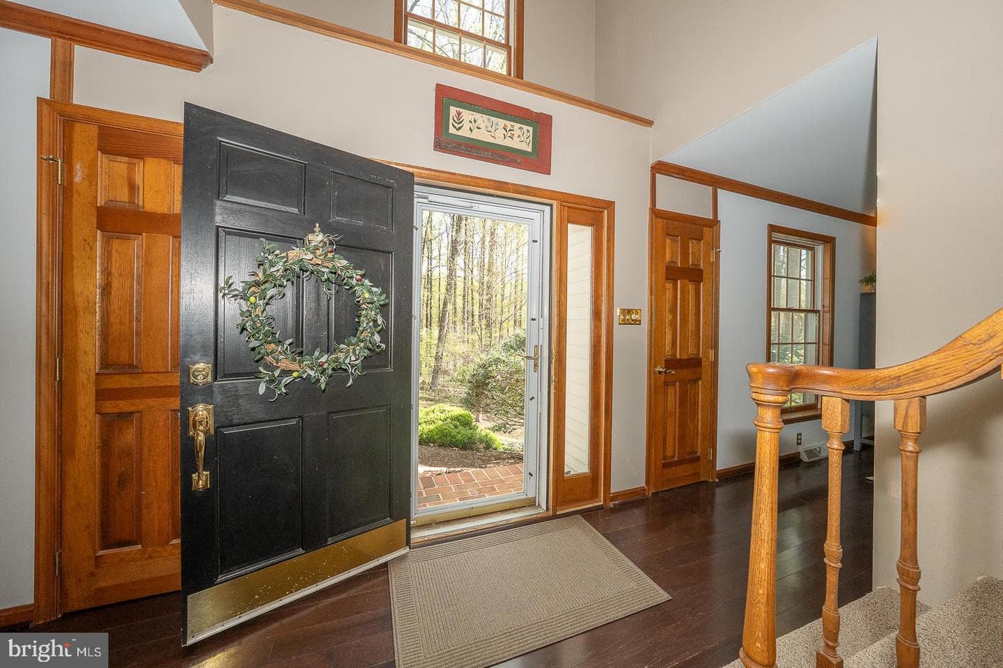 266 Deerhaven Way photo 3