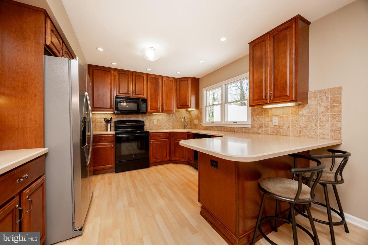 1422 Henry Drive photo 9