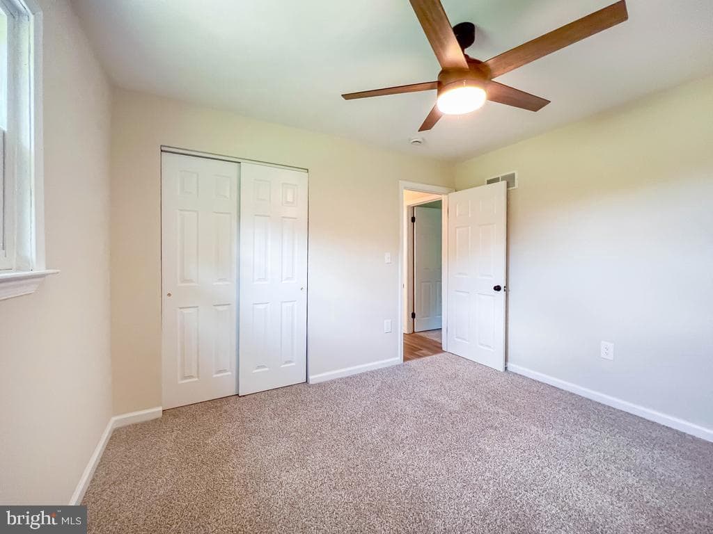 122 W Sherwood Drive photo 21