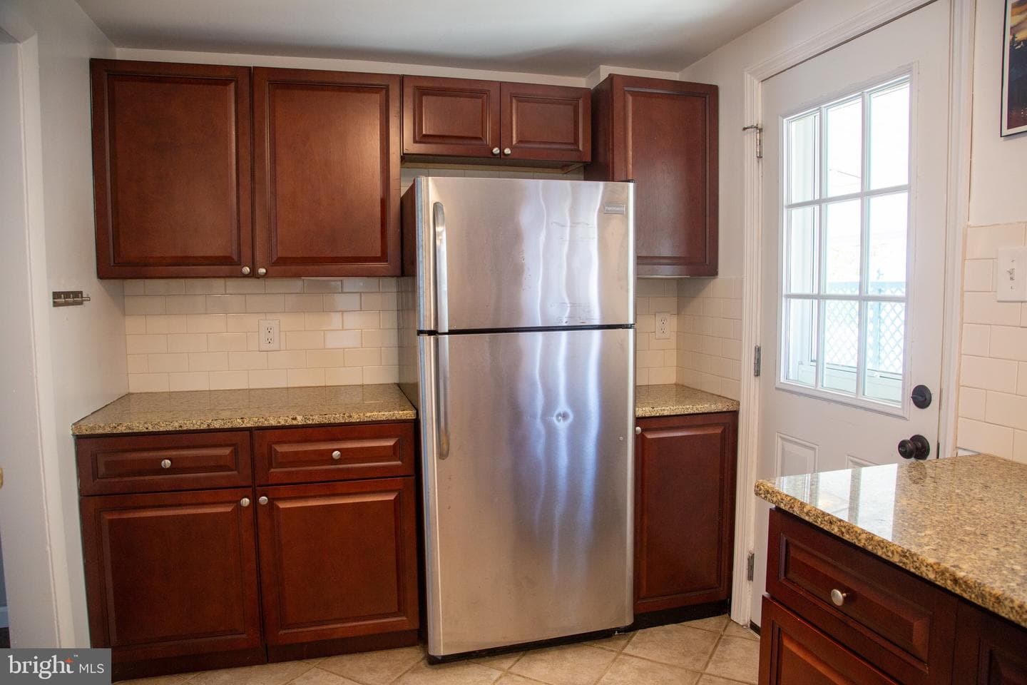 407 Virginia Avenue photo 11
