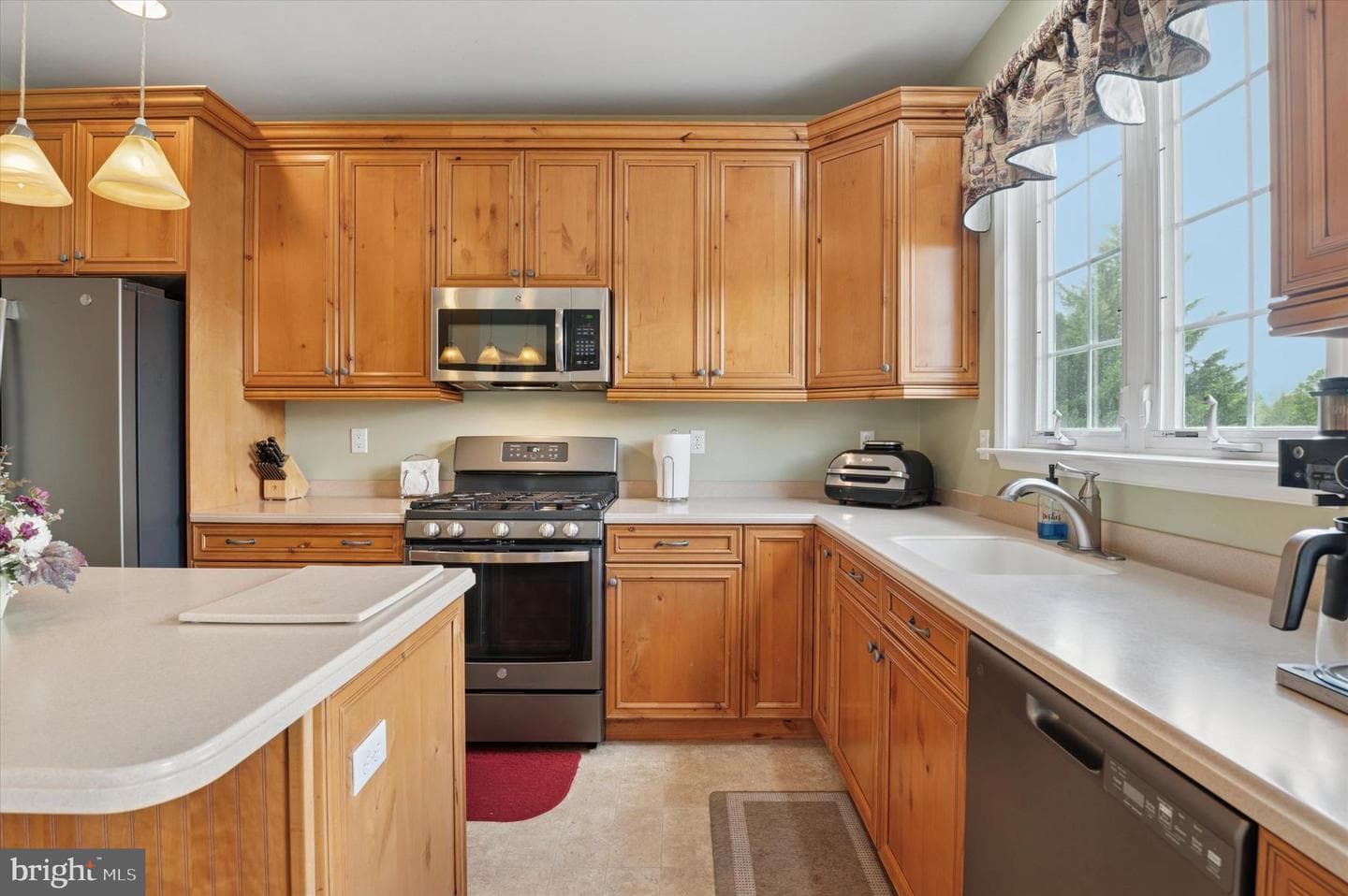 321 Brook Road photo 6