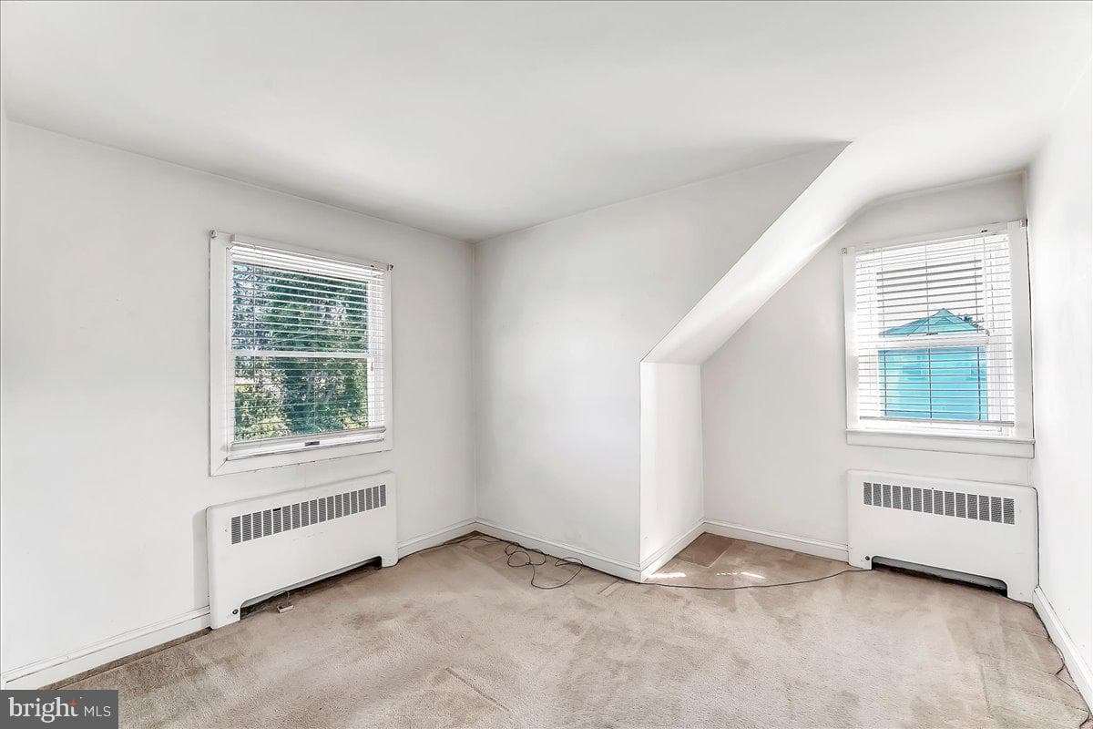 1541 Overhill Road photo 18