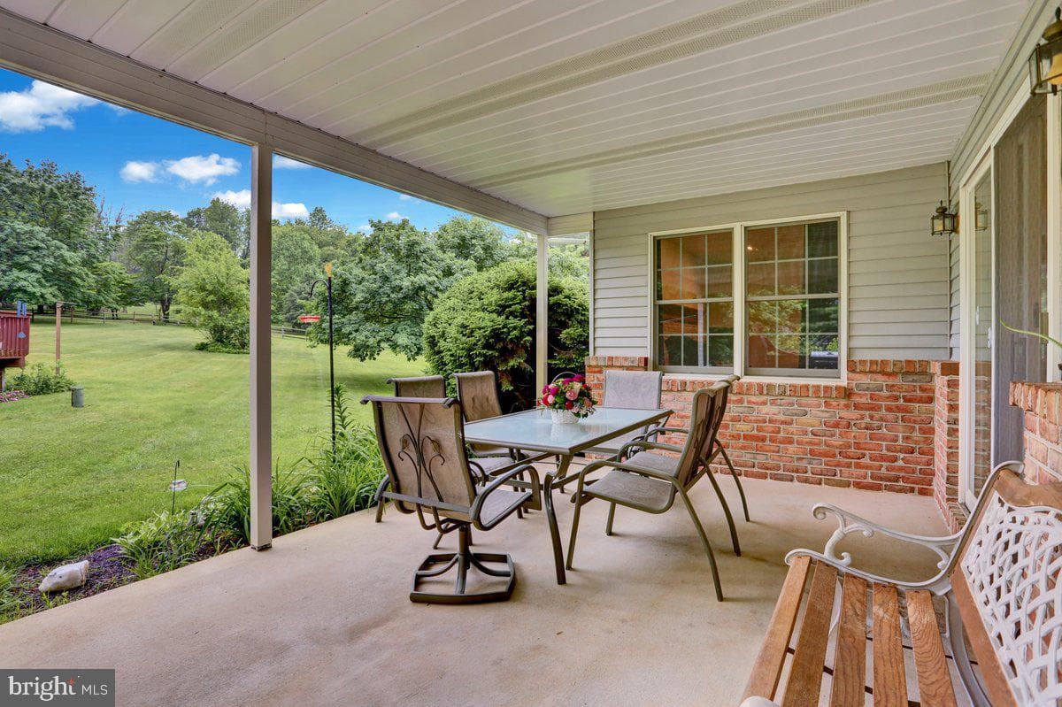 198 Bard Road photo 45