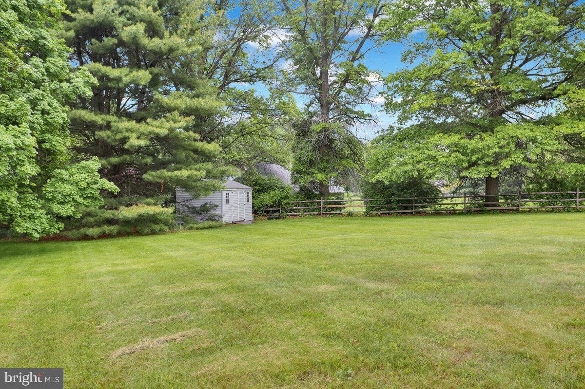 198 Bard Road photo 51