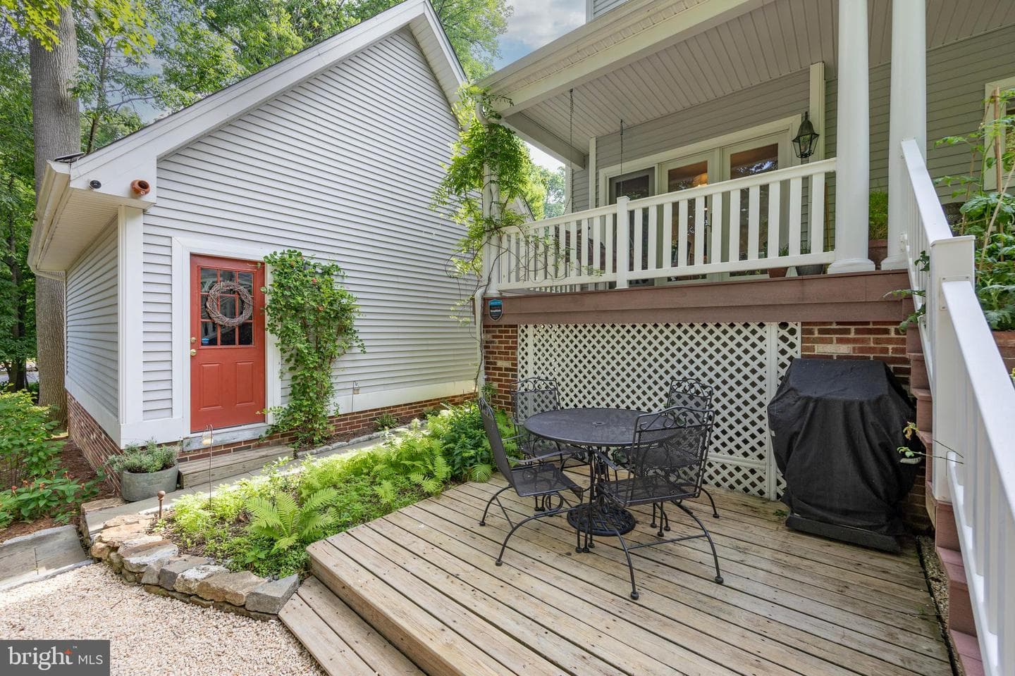 637 Huntington Drive photo 41