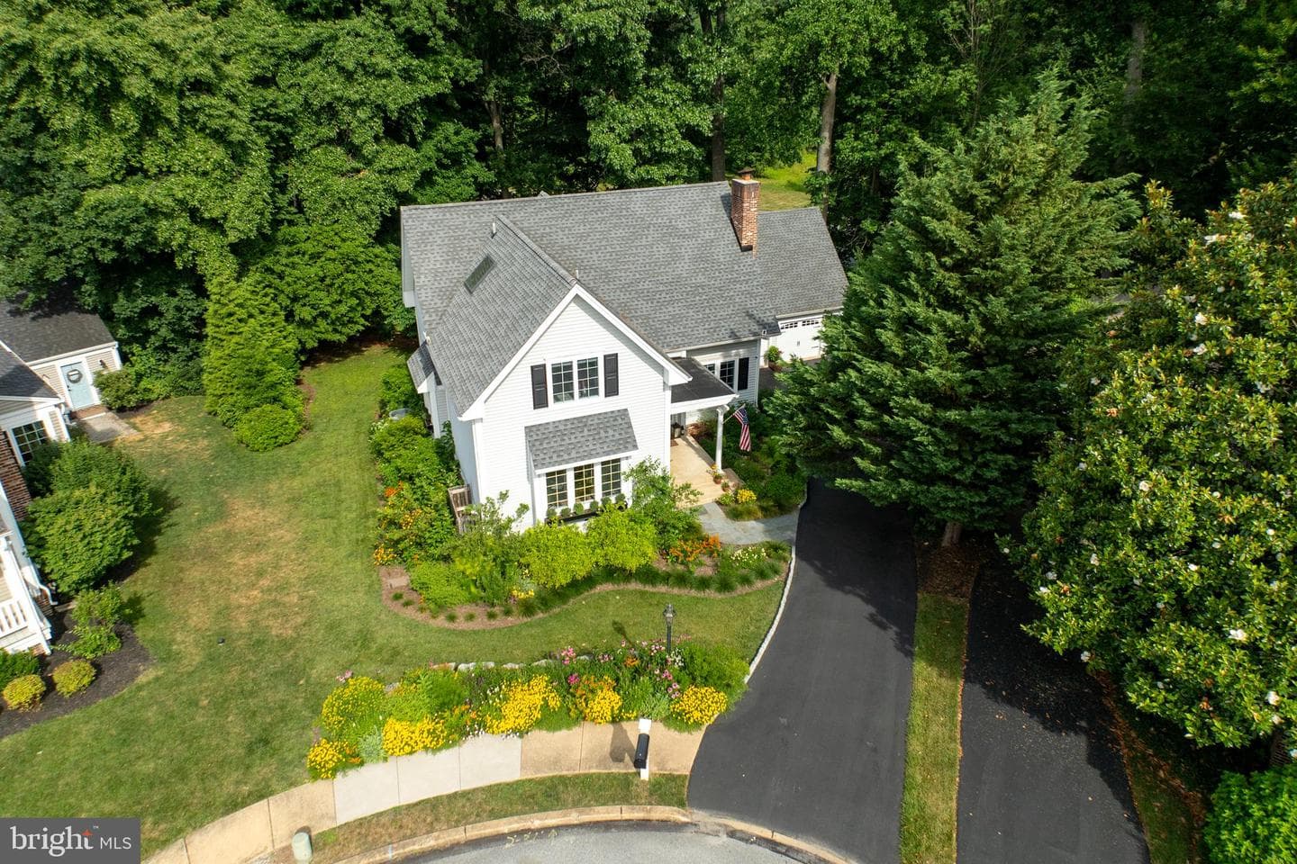 637 Huntington Drive photo 6