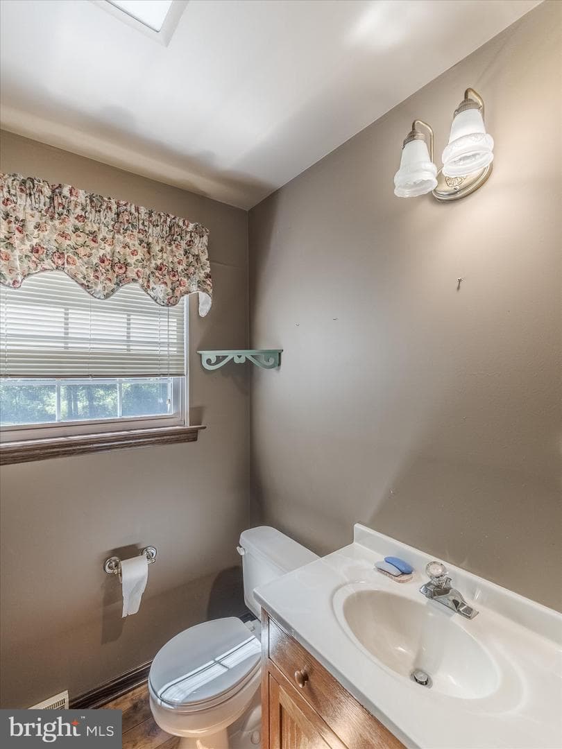 240 S Bonsall Road photo 22