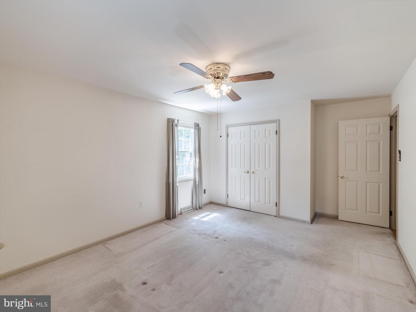 240 S Bonsall Road photo 30