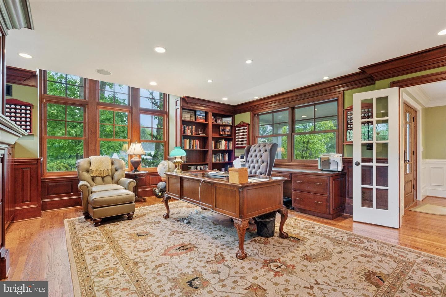 648 Spruce Lane photo 7