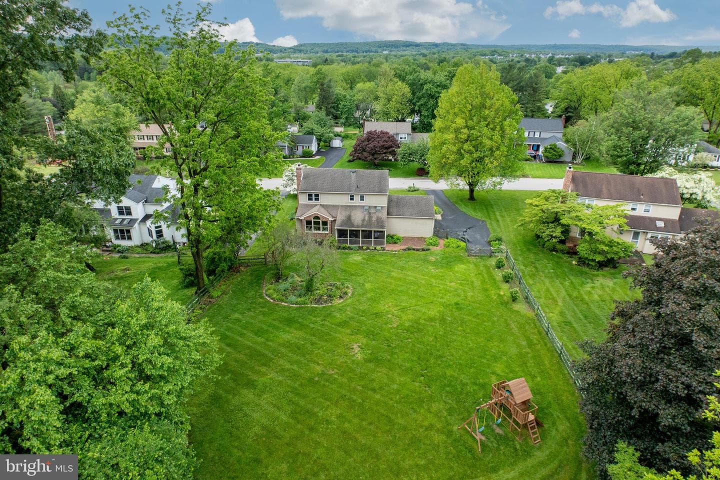 308 Green Circle photo 40