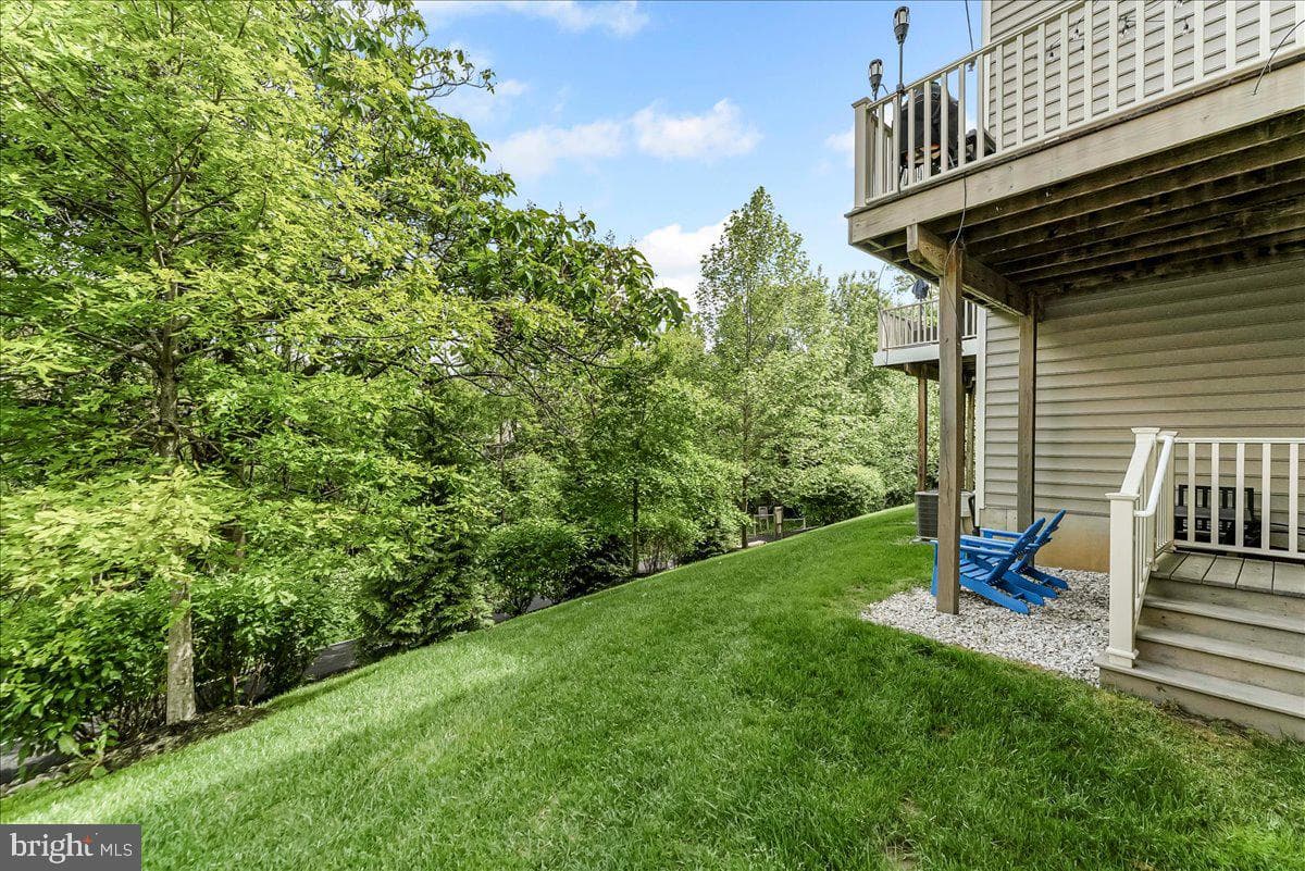 304 Redbud Lane photo 34