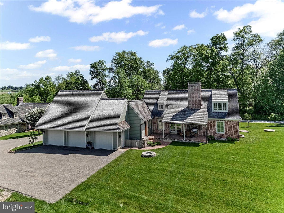 103 Orchard Hill Lane photo 22