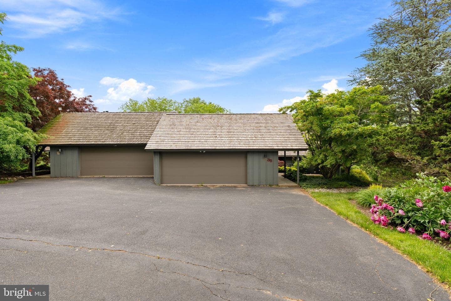 35 Southridge Drive photo 15