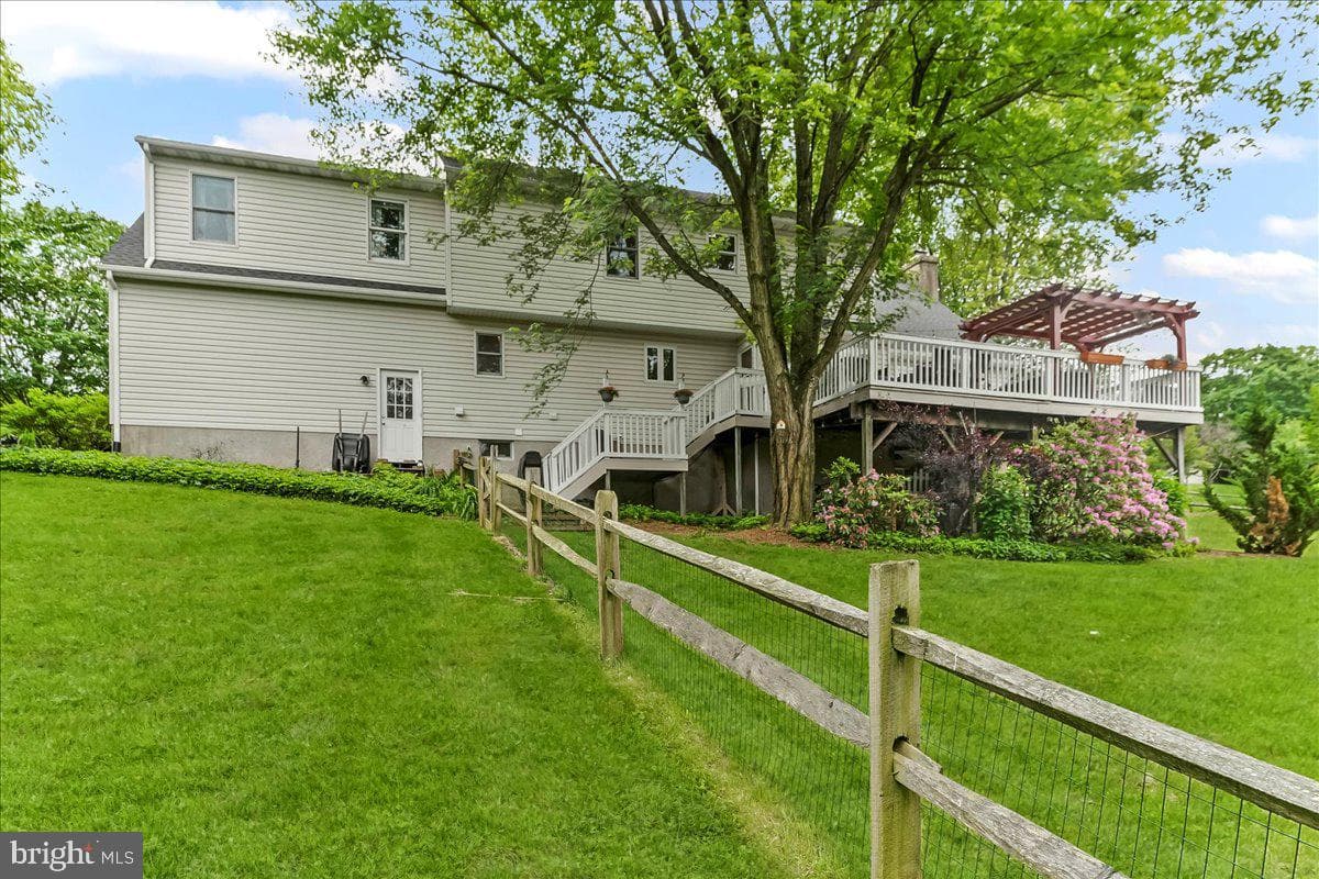 11 White Oak Drive photo 46