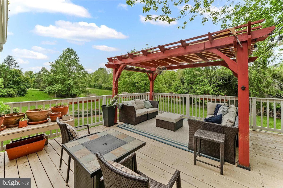 11 White Oak Drive photo 51