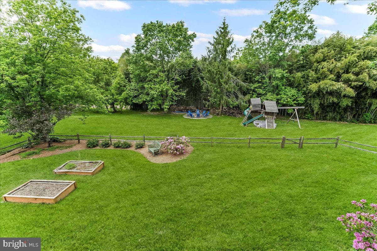 11 White Oak Drive photo 53