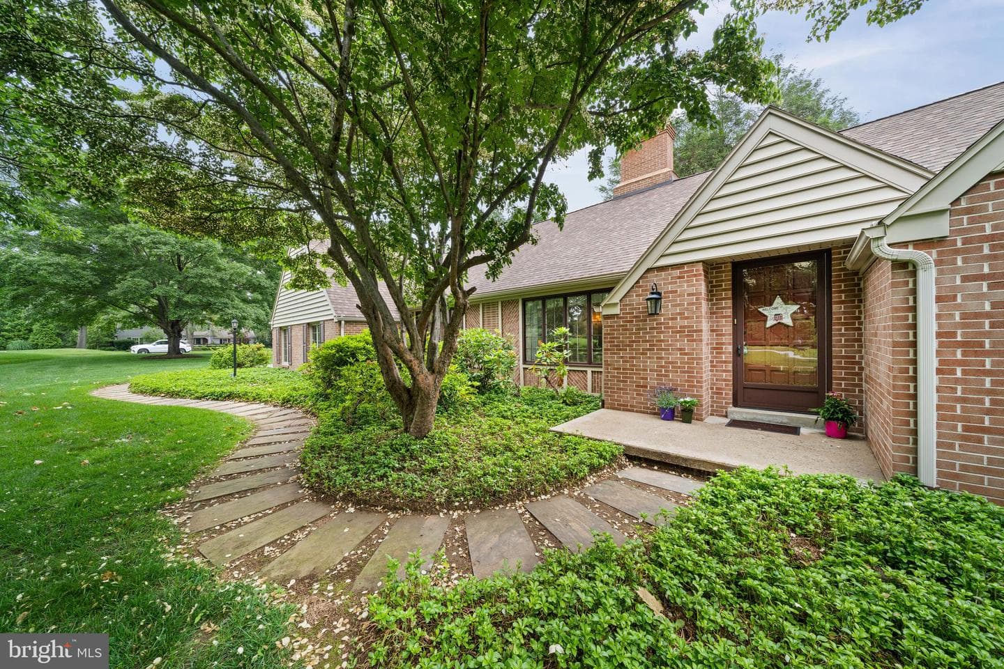 200 Mount Bradford Way photo 4