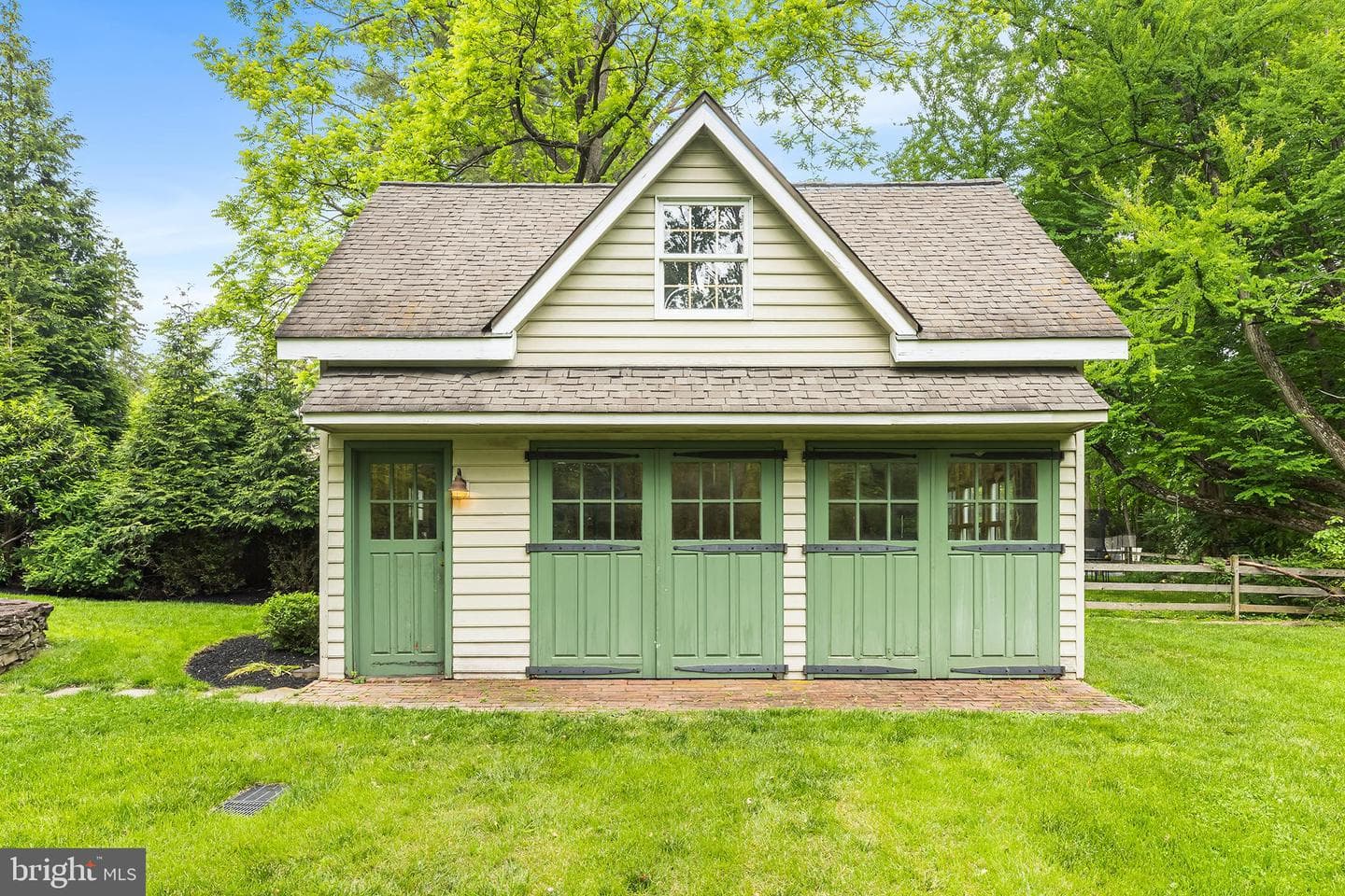410 Heatherwood Lane photo 30