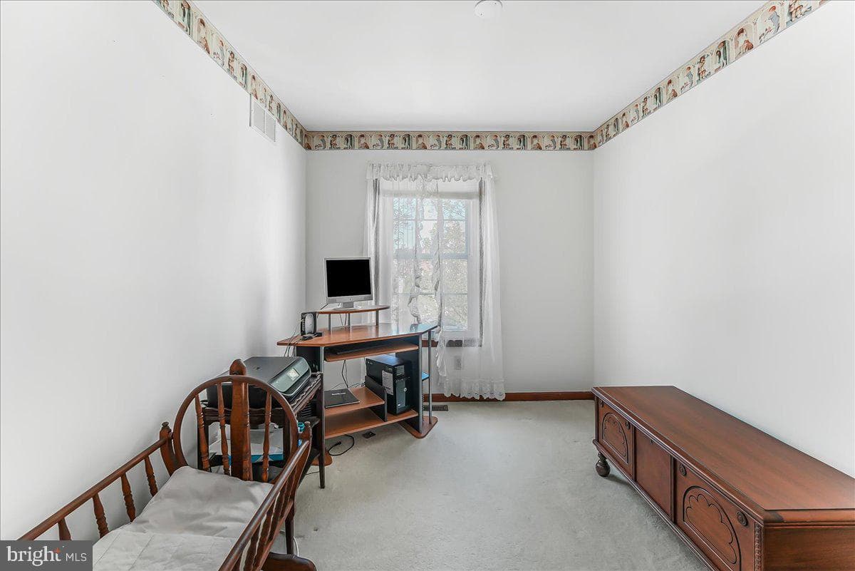 329 Galway Drive photo 24