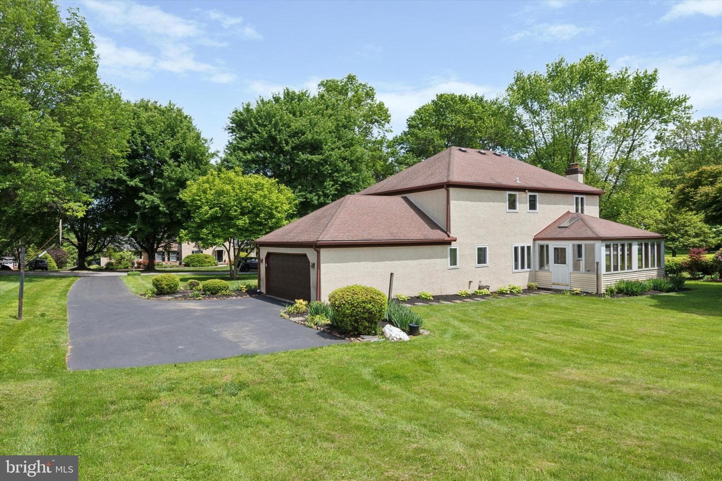1058 Stable Lane photo 25