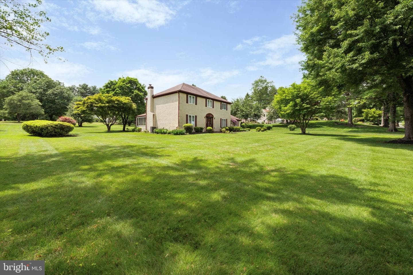 1058 Stable Lane photo 4