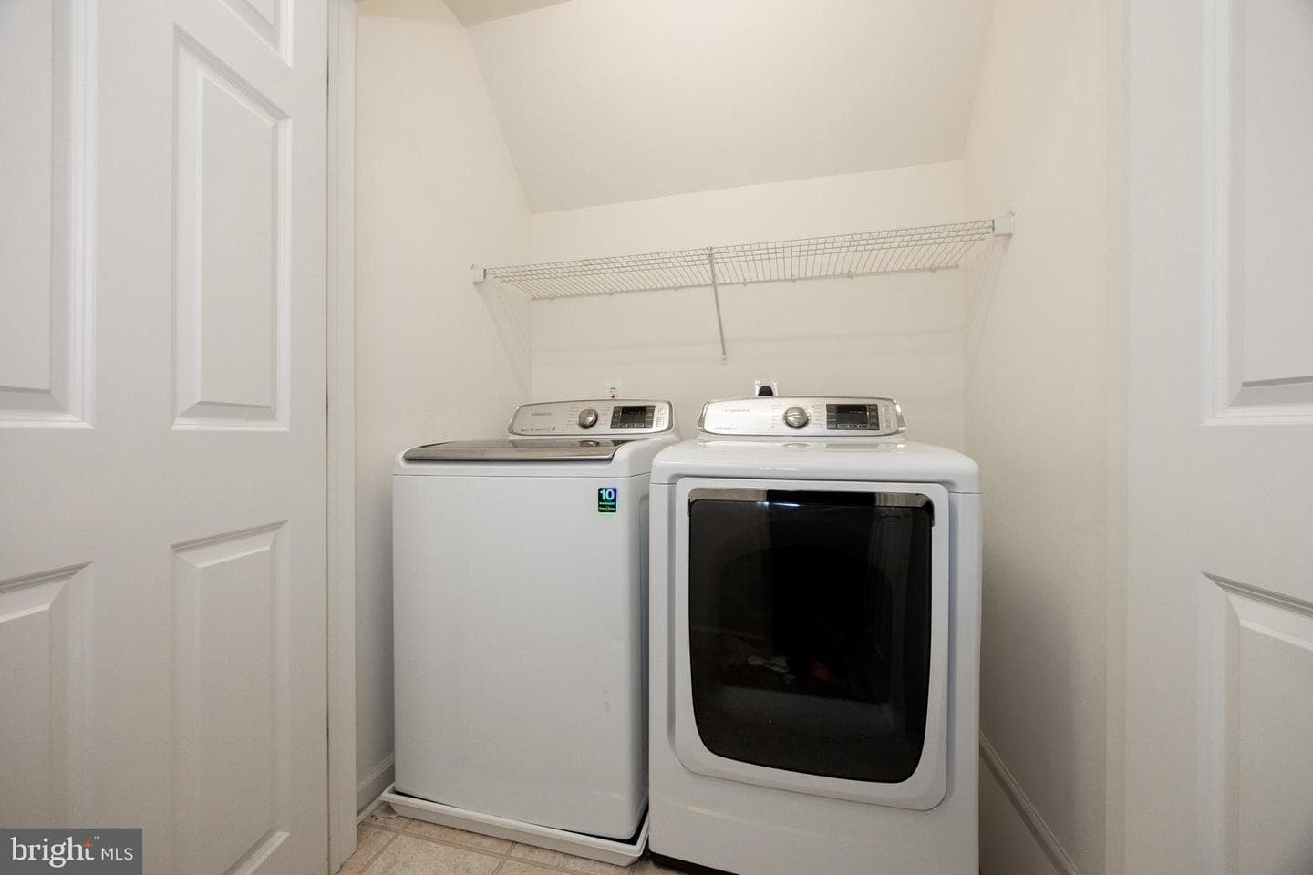 3237 Walnut Street photo 27