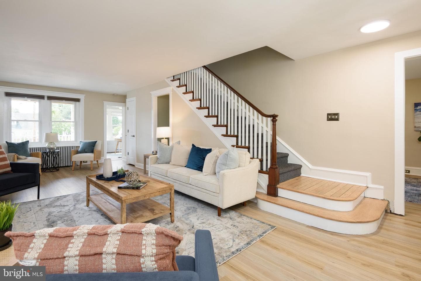 516 E Lancaster Avenue photo 6
