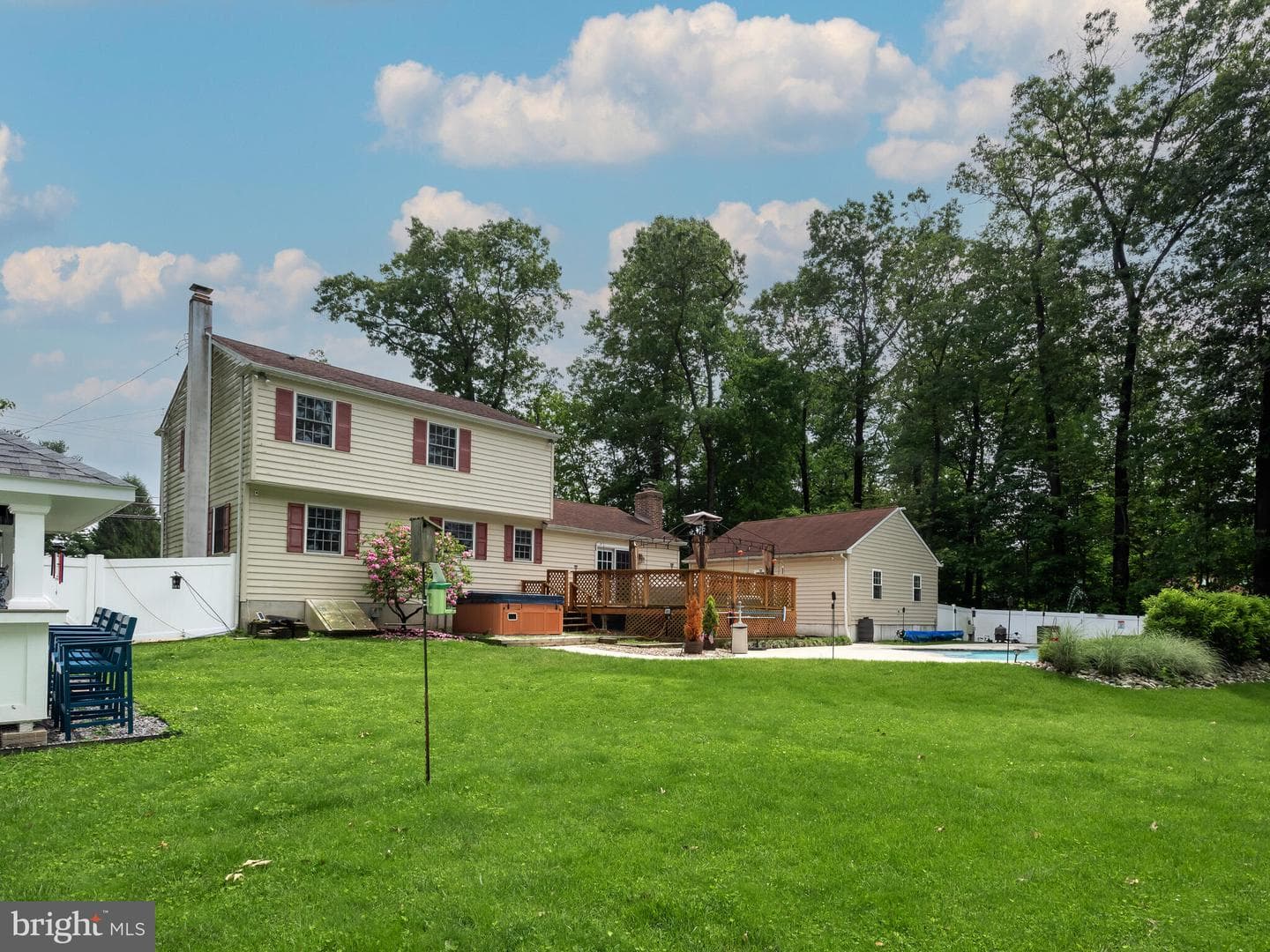 1401 Glenside Road photo 33