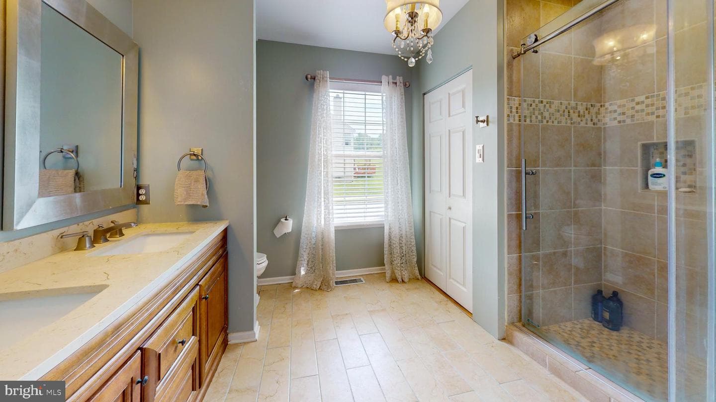 206 John Stevens Dr photo 20