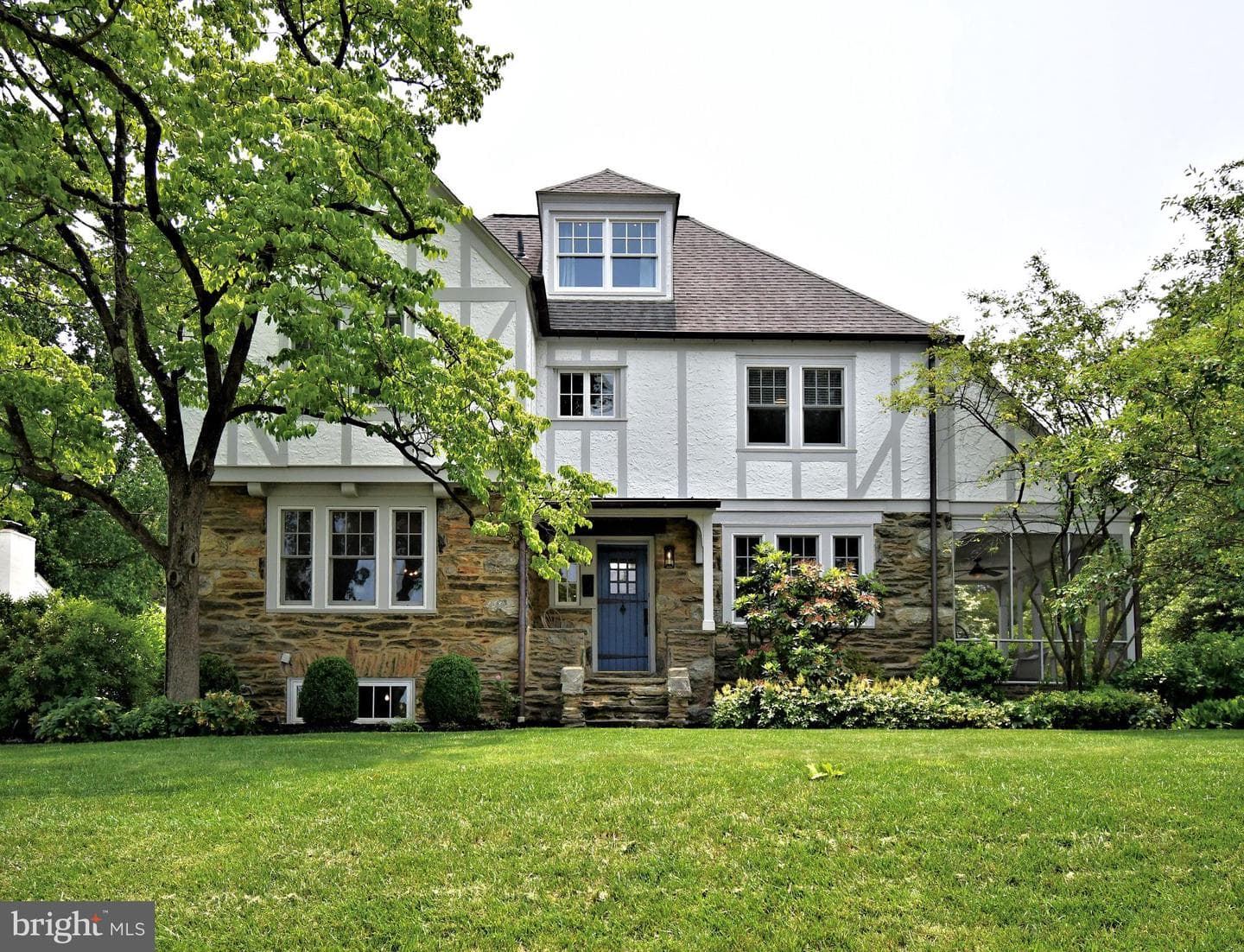 19 Croton Road photo 1