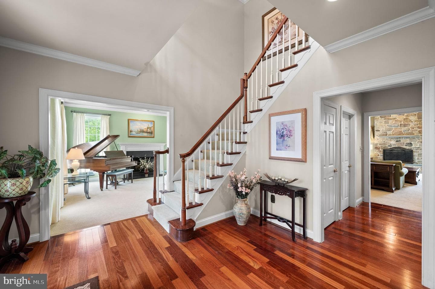 22 Gregory Lane photo 25