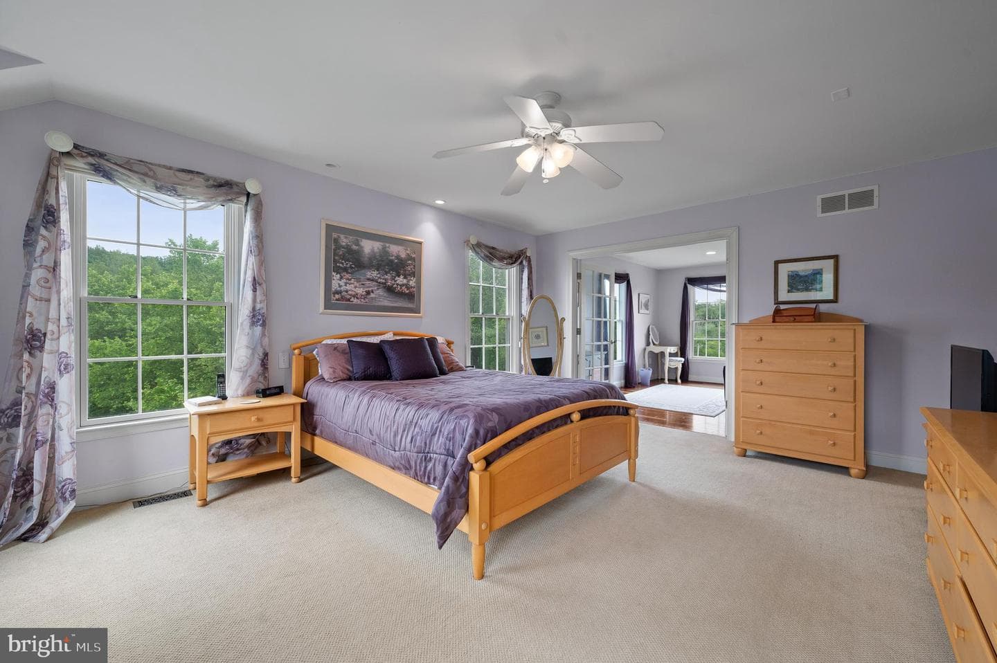 22 Gregory Lane photo 27